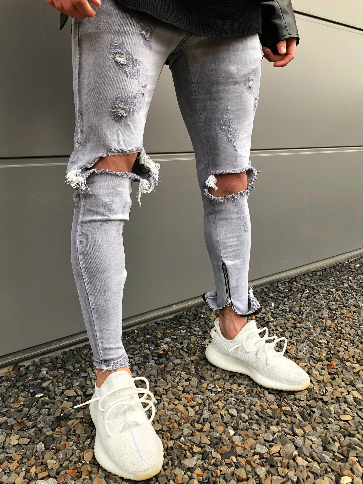 Light Grey Washed Ripped Zipper Jeans